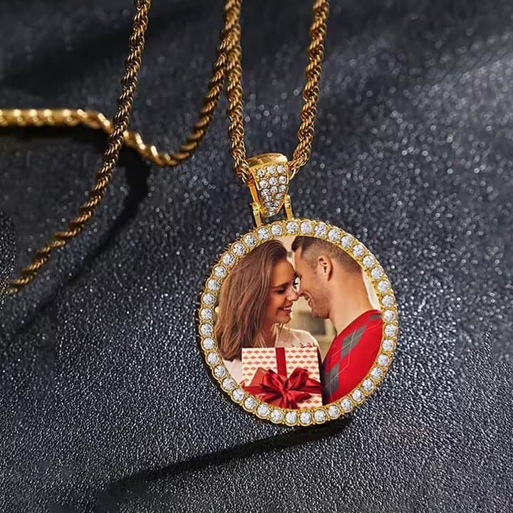 Gold round photo locket pendant